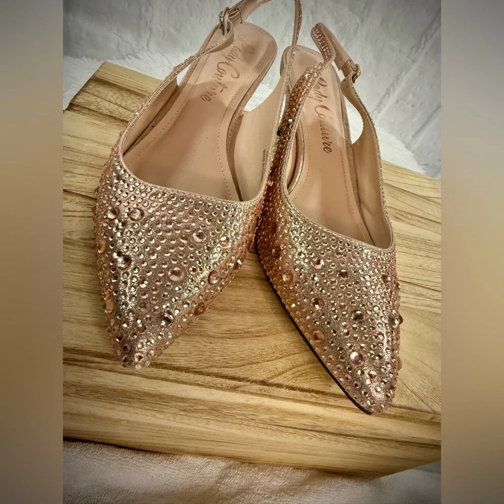 NWB Lady Couture‎ Champagne “Onyx” Pumps